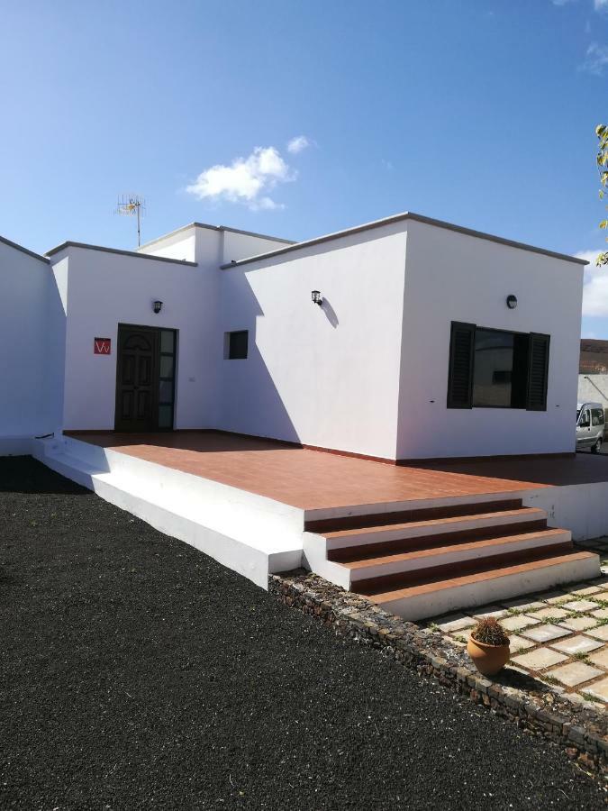 Vivienda Vacacional La Canada Tinajo Ngoại thất bức ảnh