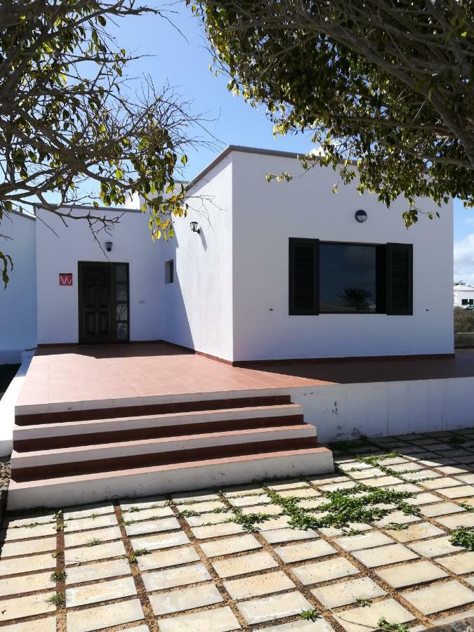 Vivienda Vacacional La Canada Tinajo Ngoại thất bức ảnh